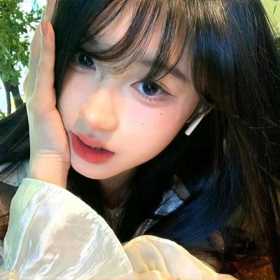 一个死气沉沉的夏天